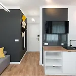 Slowackiego 11B - Cozy Studio By Homeprime